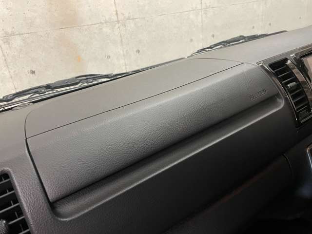 ★自社板金工場★指定工場に加えて、板金工場も完備しておりますので、板金・塗装もお任せ下さい。