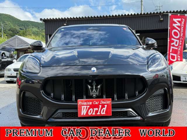 令和5年式（2023y）マセラティグレカーレモデナ4WD　テックアシスタントPKG！正規ディーラー車！ワンオーナー車！右ハンドル！ロッソプレミアムレザーインテリア！純正オプション多数装備有！