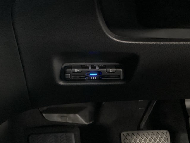 ETC付いてます。ETCが使用可能な道路通行料はキャッシュレスでスマートに走行できます。再セットアップして納車致します