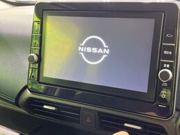 【大画面ナビ】人気の大型9型インチナビを装備。存在感のある大画面はインパクト大！ナビ利用時のマップ表示は見やすく、テレビやDVDは臨場感がアップ！いつものドライブがグッと楽しくなります♪