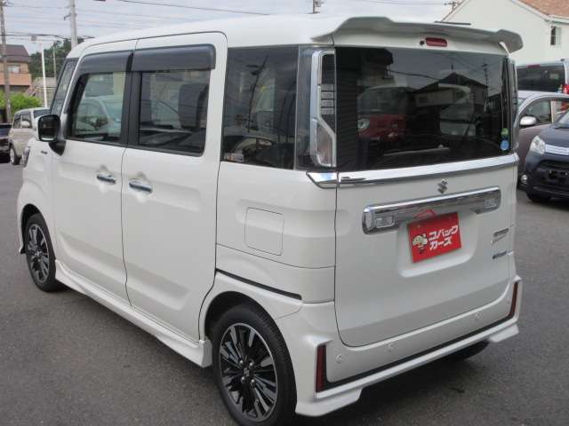 当店では自動車保険の代理店も致しております！お客様お一人お一人の乗り方に合った、最適な自動車保険・保証内容をご案内させていただきます。経験と知識豊富なスタッフに是非ご相談下さい！