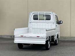 リヤゲートを下ろした状態