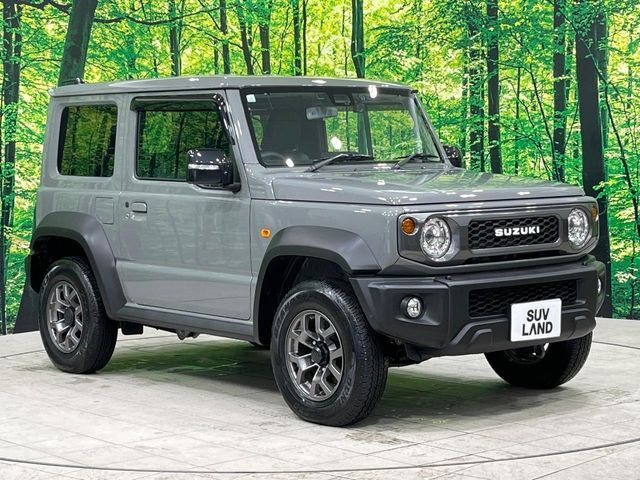 大好評のボディコーティング「弾スプラッシュコート」もご納車までに施工可能。通常のガラスコートと異なる、耐久年数6年の無機質ガラスコーティングが、ボディをキレイな状態に保ってくれます。