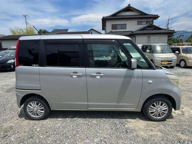 掲載後わずか1日で売れてしまう車も多いです！売約済みだとご迷惑をお掛けしてしまう為、ご来店の際は事前に　電話番号　055-298-6227へご連絡を♪