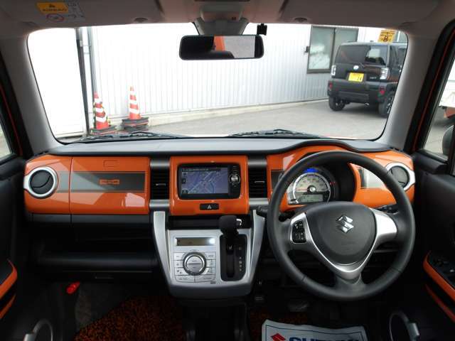 大切なお買い物ですから、是非納得のいくまで見比べてみる事をオススメします。車の状態や、保証の有無。購入後のアフターに至るまでなんなりとご相談下さい。無料通話(携帯可)0078-6002-682813
