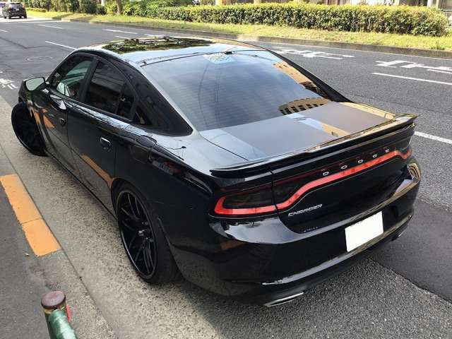 オートローン各種ご利用頂けます。中古車最大120回払いまでOK！ボーナス年2回。自由お支払い型ローンを取り扱っております。詳細はお問い合わせください。