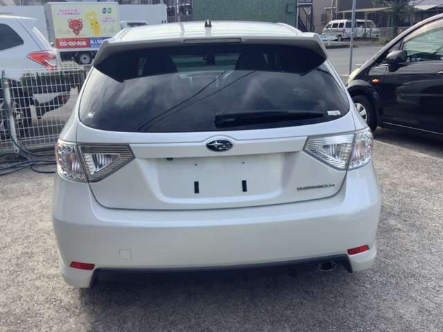 クリアタイプのLED式テールランプです。