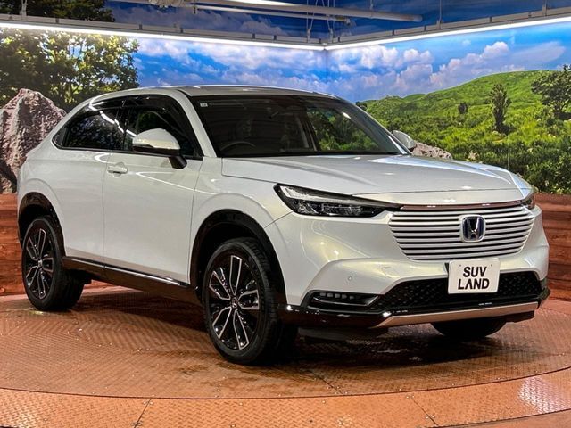 大好評のボディコーティング「弾スプラッシュコート」もご納車までに施工可能。通常のガラスコートと異なる、耐久年数6年の無機質ガラスコーティングが、ボディをキレイな状態に保ってくれます。