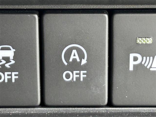 気になる車はすぐにお問い合わせください！右のカーセンサー専用無料ダイヤルから、専門スタッフがお車のご質問にお答えいたします！
