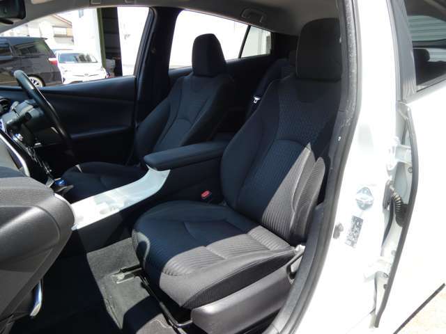 納車前プロの手で内装クリーニング施工致します☆