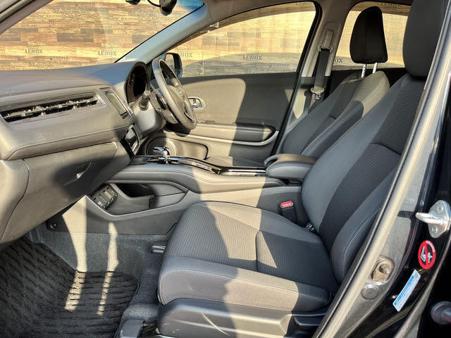内装はルームクリーニング（室内清掃）ごの納車となります。外装は磨き後の納車となります！！