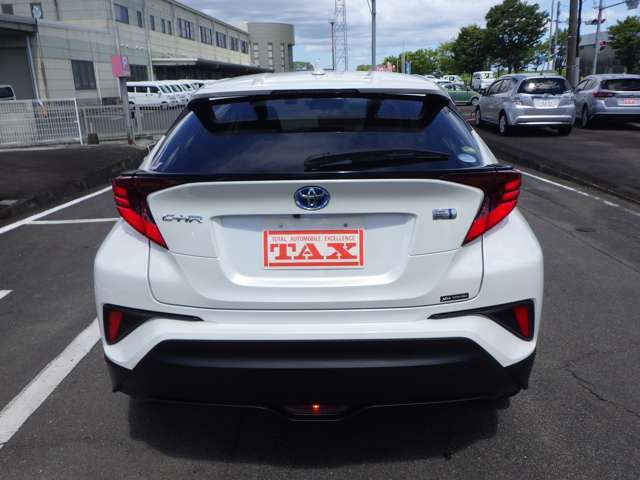 すべてのお車をかならず点検整備を実施いたしております。外注ではありません。http://www.tax-kyowa.com/