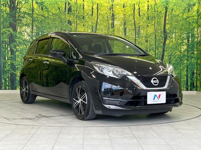 大好評のボディコーティング「弾スプラッシュコート」もご納車までに施工可能。通常のガラスコートと異なる、耐久年数6年の無機質ガラスコーティングが、ボディをキレイな状態に保ってくれます。
