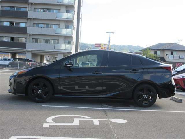 トヨタ認定検査員のチェックした車両検査証明書付き！お車の状態がこれ1枚でご確認いただけます！