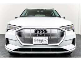 別途有償保証も御座います。保証項目は業界最多水準の最大437項目カバー。保証対象車種は1000車種を超えます。有償保証となりますが安心して車両購入できる保証です。詳しい内容はお問合せください。