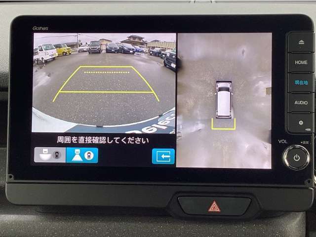 マルチビューカメラ装備！駐車などとっても安心です！！