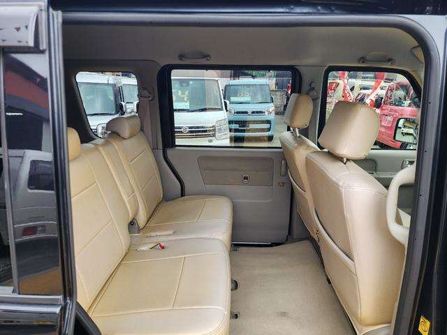 Wエアバック！ABS！キーレス！社外シートカバー！修復歴無車！両側パワスラ！オートステップ！ポータブルナビ！前後ドラレコ！