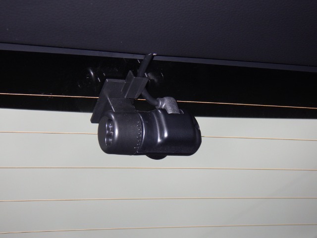 ◆◆前だけではなく後方にもドラレコ装備！前後でついていると嬉しい装備ですよね！！