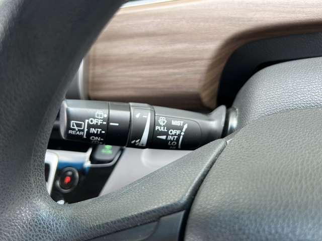 店舗にて現車の確認もいただけますので、お電話で在庫のご確認の上、是非ガリバー黒部店までご来店くださいませ！！！