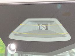 【スズキ　セーフティサポート】走行中に前方の車両等を認識し、衝突しそうな時は警報とブレーキで衝突回避と被害軽減をアシスト。より安全にドライブをお楽しみいただけます。