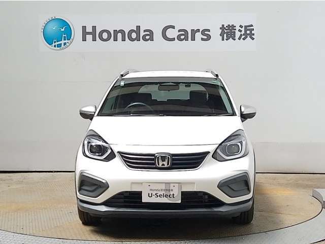Honda認定中古車はU-Select保証1年付きで、有料で最長5年まで延長可能です。またU-Select　Premium保証の中古車は無料保証2年付きで、有料で最長5年まで延長可能です。