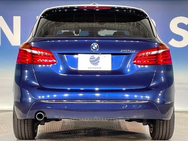 ●当店では第三者機関による車両品質鑑定を導入し、修復歴車を排除。鑑定書が発行されますので、ぱっと見ただけでは分からない箇所まで納得した上でご検討いただけます。※一部未実施の場合がございます。
