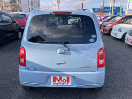 私達はお客様が楽しく、そして安全な車選びができますよう、分かりやすい情報開示を心がけております。価格の表示に関しては、支払総額を掲載する事で、初心者のお客様にも安心な情報をお届け致します。