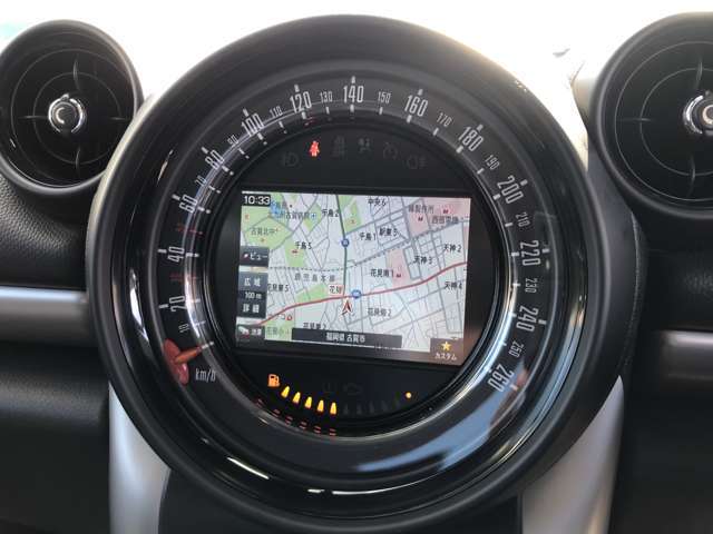 ☆ナビ☆　bluetoothやフルセグTVの視聴も可能です☆