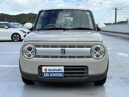 大人かわいいフォーンベージュメタリックの