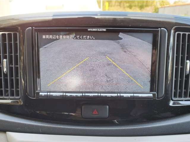 画像はバックカメラ取付時の参考映像です。