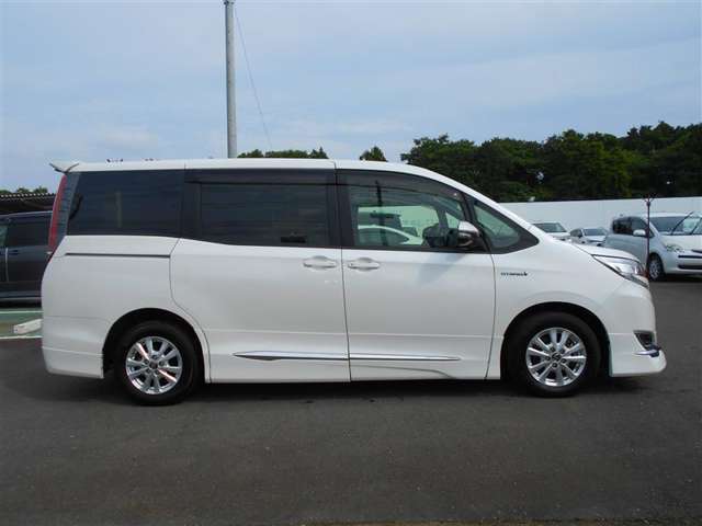 車の販売をしてからが本当のお付き合いの始まりと考えております。アフターケアもお気軽にご相談ください！