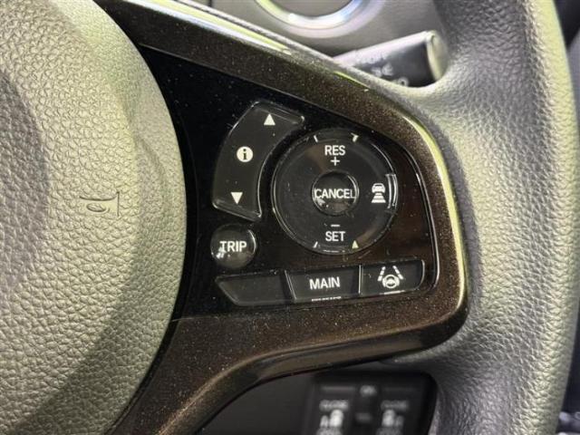 国産車から輸入車まで多様なお客様のニーズのお応えできるように、全国規模で豊富な在庫展開！車のことならWECARSへ！