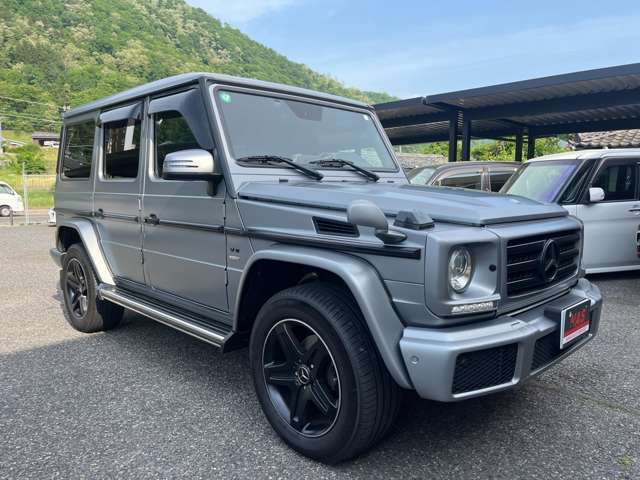 G550 designo Magno Editionは、G550をベースに特別な仕立ての内外装が与えられた世界限定463台の特別仕様車。　日本国内では55台限定で販売される。