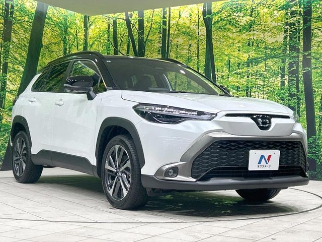 大好評のボディコーティング「弾スプラッシュコート」もご納車までに施工可能。通常のガラスコートと異なる、耐久年数6年の無機質ガラスコーティングが、ボディをキレイな状態に保ってくれます。