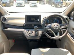 「この車の写真をもっと見たい」「状態が気になる」「この装備はついている？」どんな小さな疑問でもお気軽にお問い合わせください！