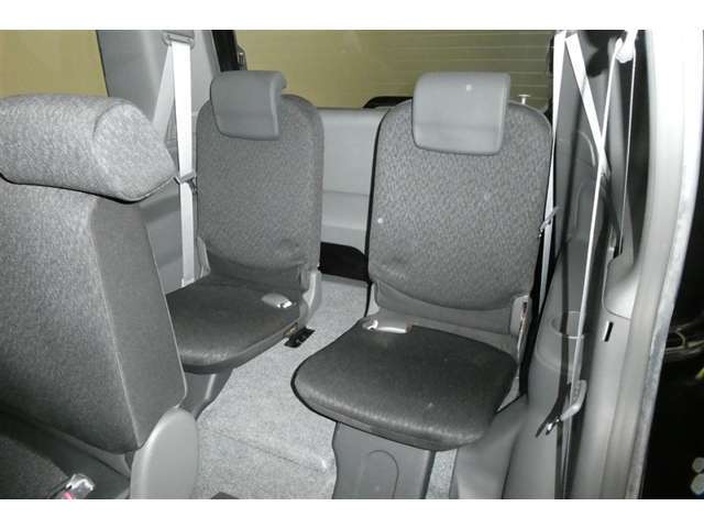 シートの座り心地も確かめにきてくださいね♪