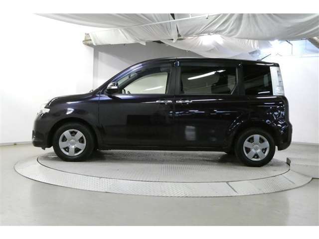 ご覧いただきましたお車が売約済みの場合もあります。事前に在庫確認をお願いいたします。