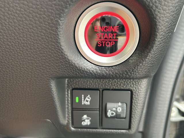 この度は当店の車両をご覧いただきまして誠にありがとうございます。