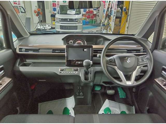 各メーカーの軽自動車をじっくり比較できるのも当店のポイントです！