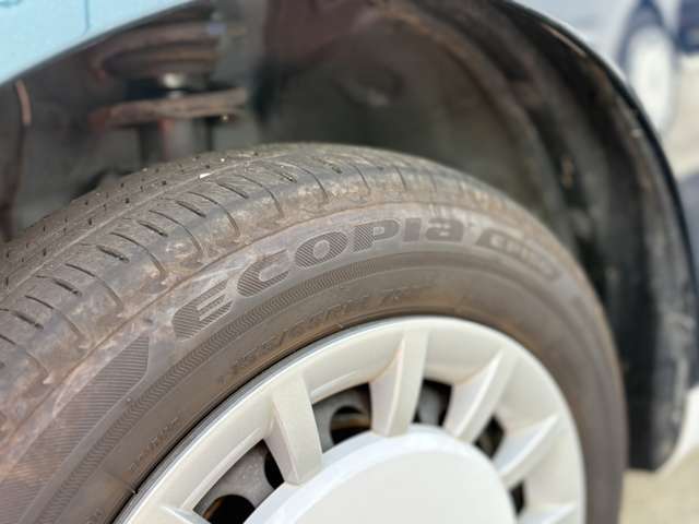 自動車任意保険のベストな契約も代理店である弊社にご相談下さい。