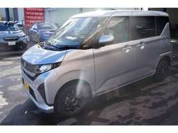 オイル交換やタイヤ交換など各種整備も承っておりますので、是非お気軽にご相談ください。