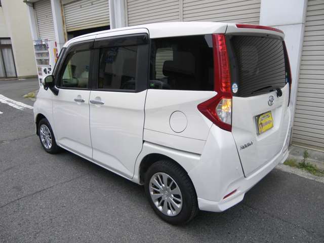 大きな傷なども少なく綺麗な格安ルーミー！