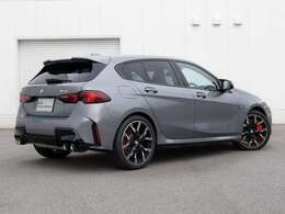 認定中古車保証の詳細につきましては、当社スタッフまでお気軽にご相談下さいませ。