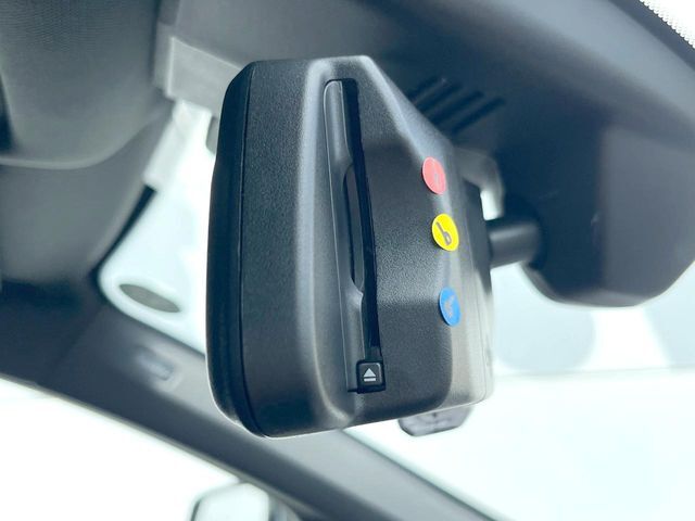 ●ETC車載器内蔵ルームミラー：お引き渡し時には再セットアップを実施後、お渡しいたします。マイレージ登録に関してもお気軽に担当営業までお尋ねください。