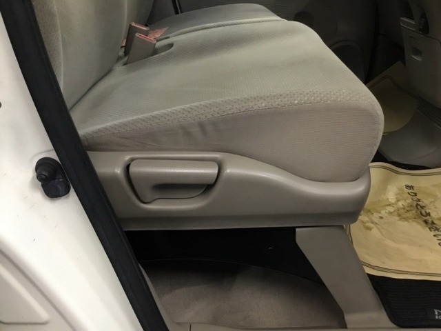 シートはフィット性も良く、楽な運転姿勢を保てます。