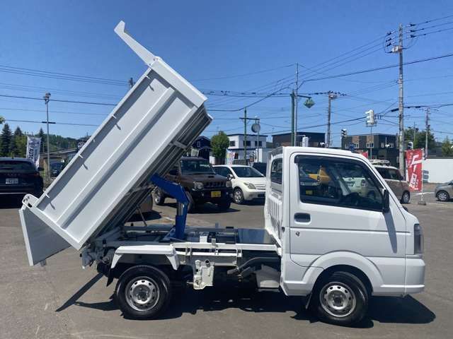 経験豊富なスタッフがお客様のカーライフを全面サポートいたします。下取り・買取大歓迎！査定は無料！お気軽にご相談ください。