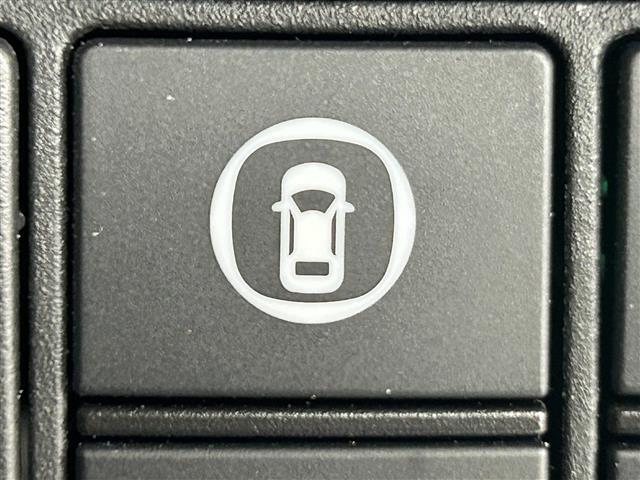 【安全支援情報スイッチ】路外逸脱抑制機能、踏み間違い衝突軽減システム、衝突軽減ブレーキの作動状態を表示します！※タイプやオプションなどにより、装備が異なります。