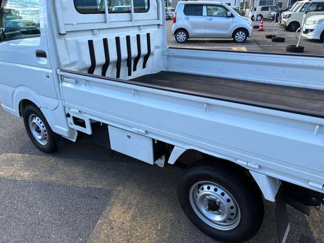 スキップローンやってます！お車を乗り出してからお支払いは最長半年先からでOK！もちろんその分の手数料や金利も掛かりません！詳しくはスタッフまでお声掛けください。