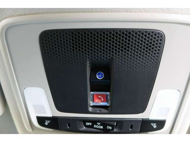 Honda　CONNECTが安心快適なカーライフを実現します。万一の時も緊急通報ボタンやトラブルサポートボタンで24時間365日お客様をサポート。大事なお車の盗難やいたずらなどにも対処します。