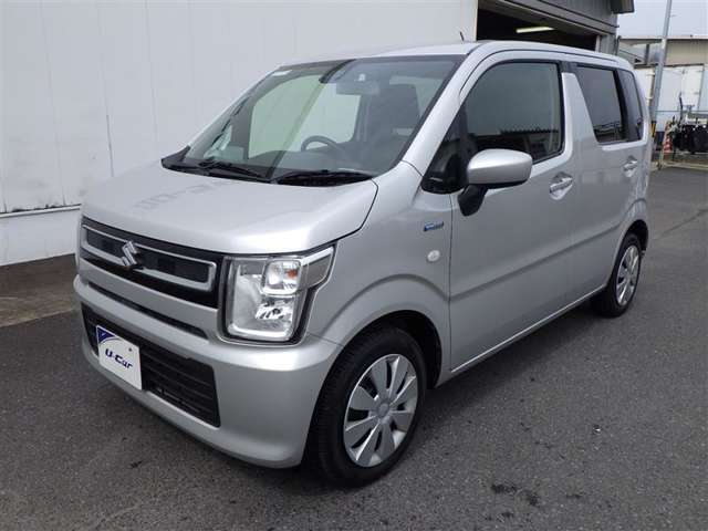 トヨタ認定中古車保証付！（1年間、距離無制限　HV車はHV保証付）　別途延長保証もご用意しております♪　ぜひ現車を確認にご来店ください